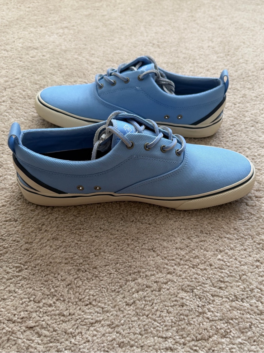 Light Blue Men’s Carolina Blue Sperry SeaCycled Striper II CVO sneakers 10